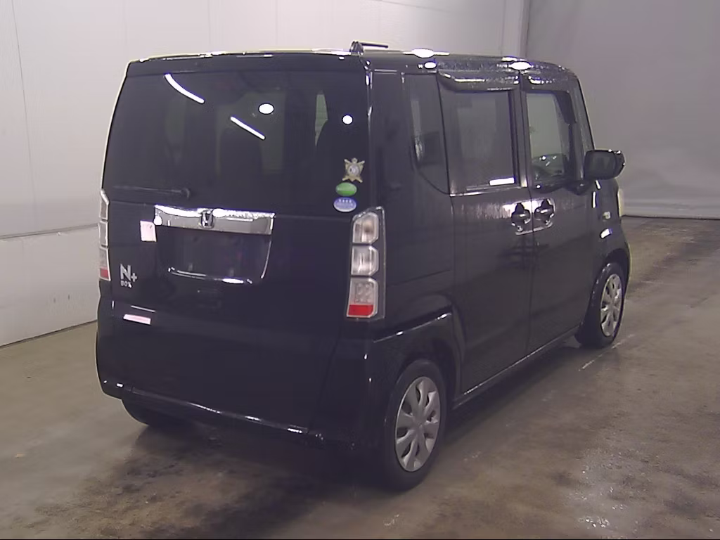 HONDA N-BOX+