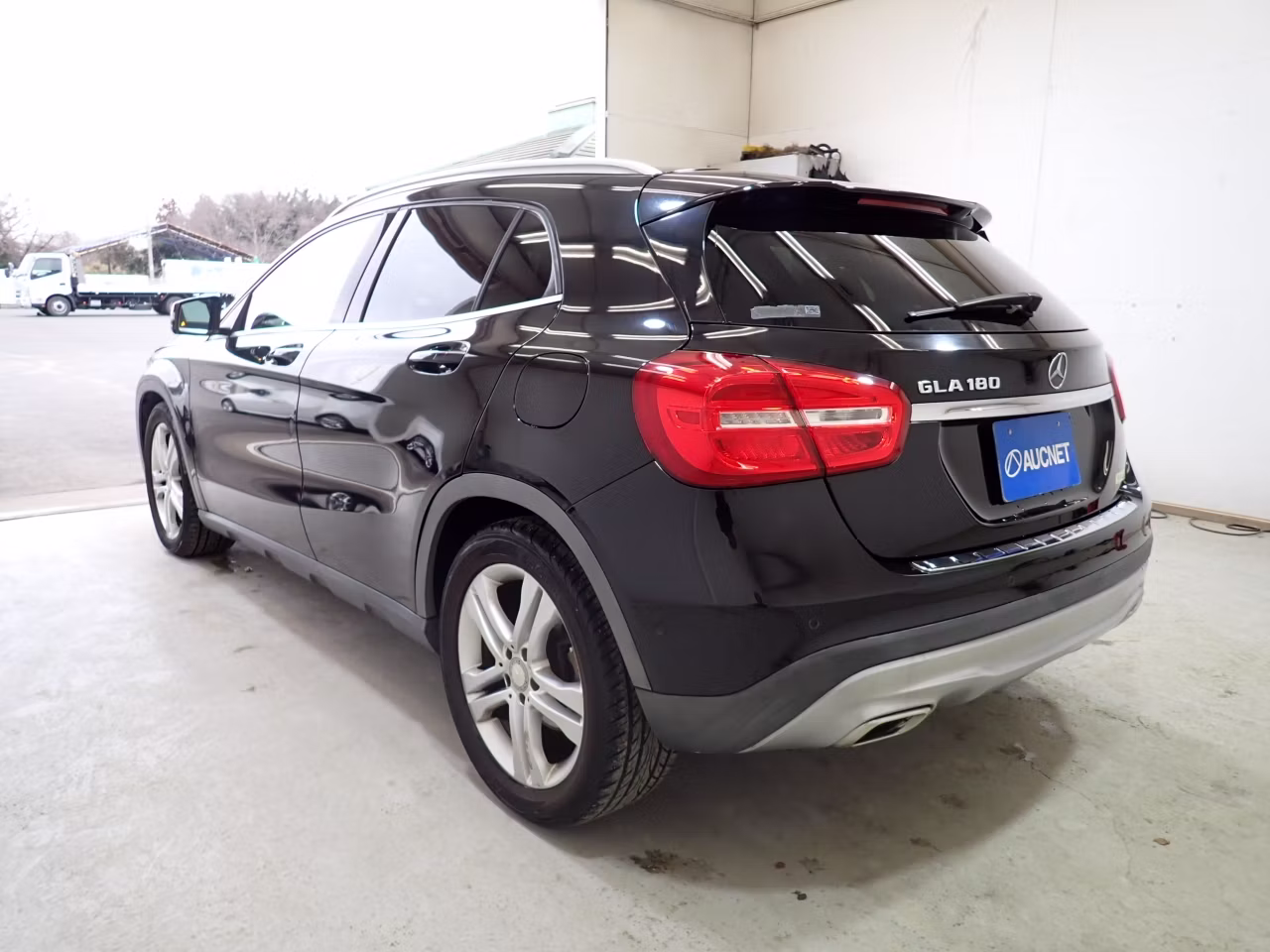 MERCEDES-BENZ GLA-CLASS