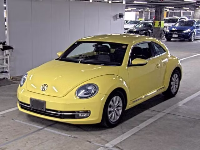 VOLKSWAGEN BEETLE