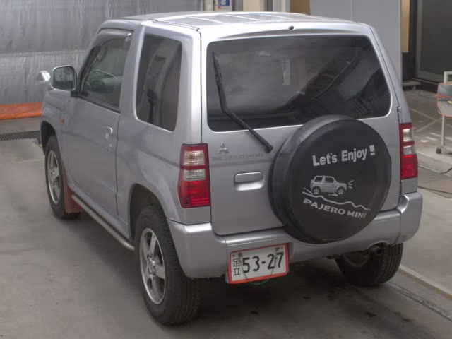 MITSUBISHI PAJERO MINI