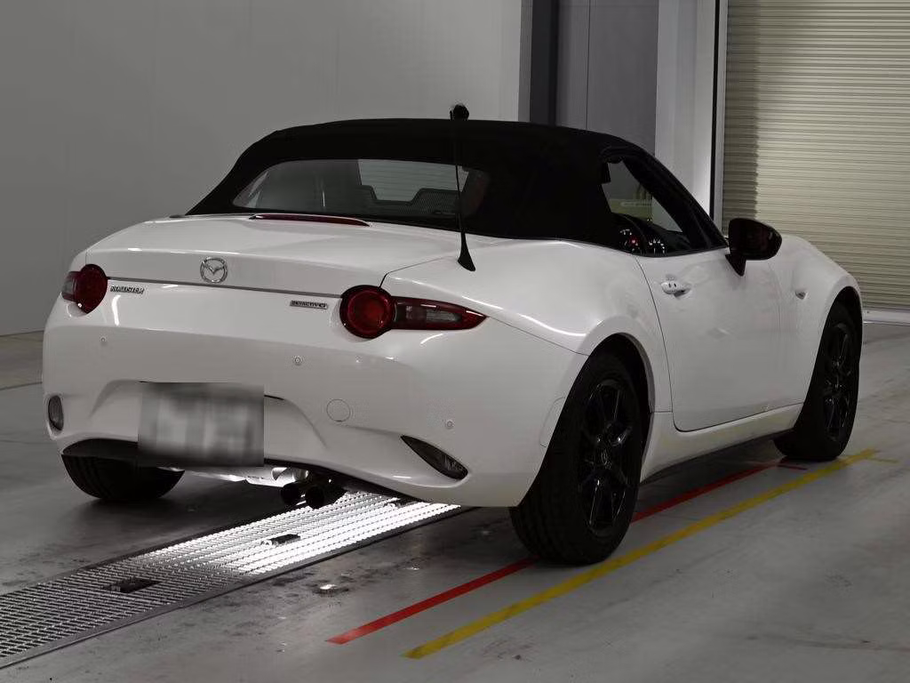 MAZDA MX-5