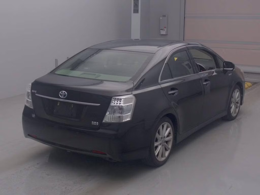 TOYOTA SAI