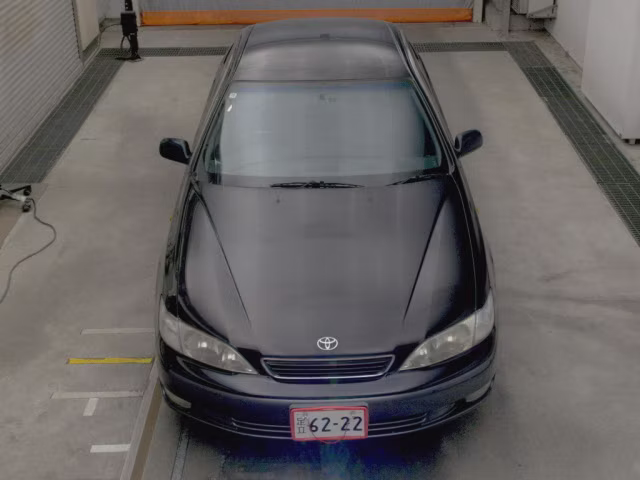 TOYOTA WINDOM
