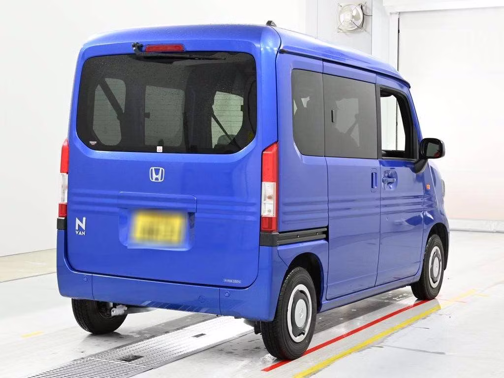 HONDA N-VAN