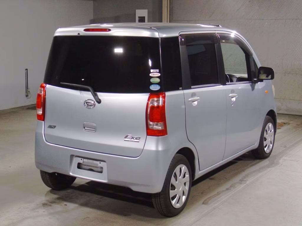 DAIHATSU TANTO EXE