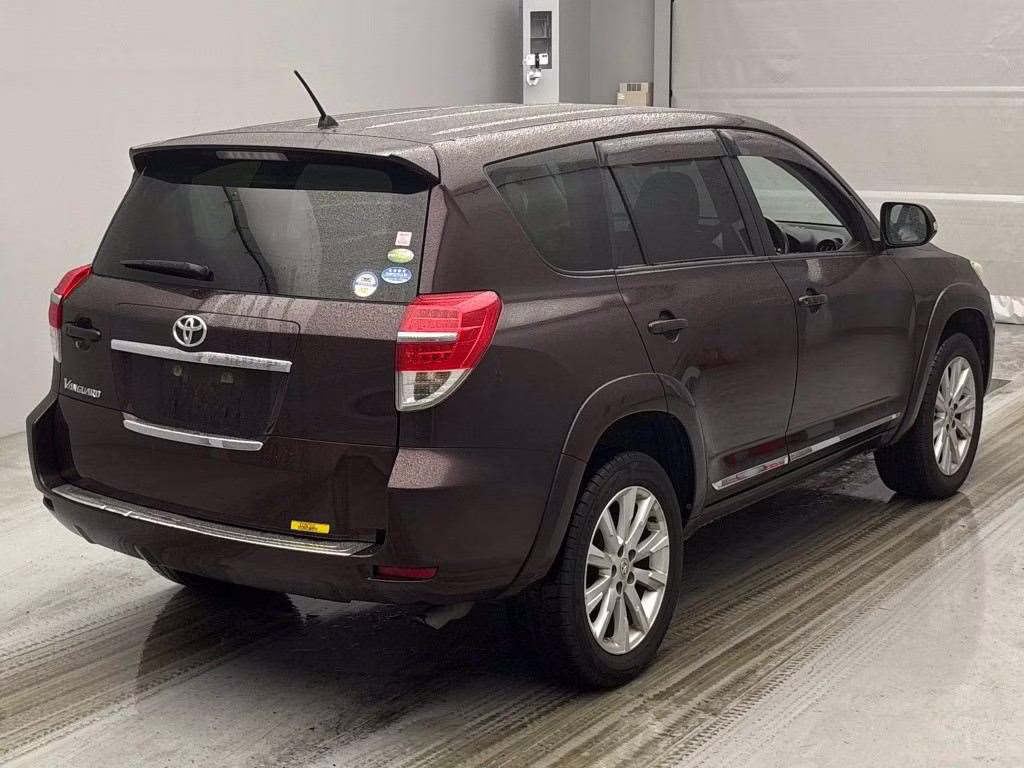 TOYOTA VANGUARD