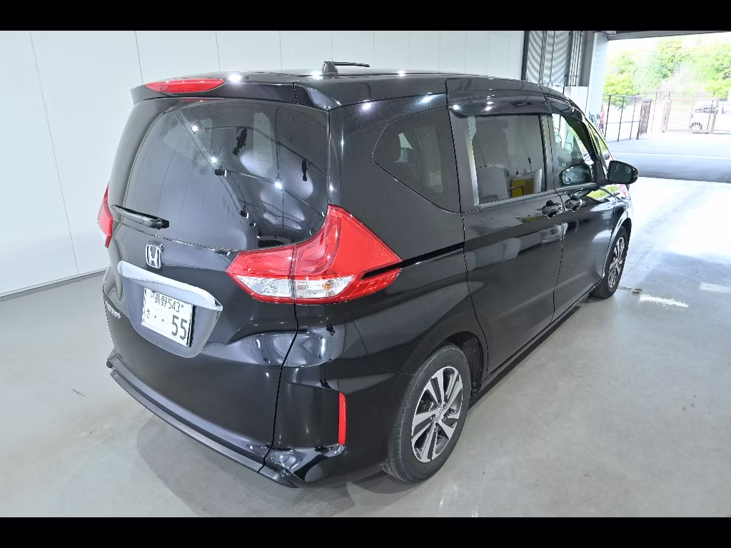 HONDA FREED+