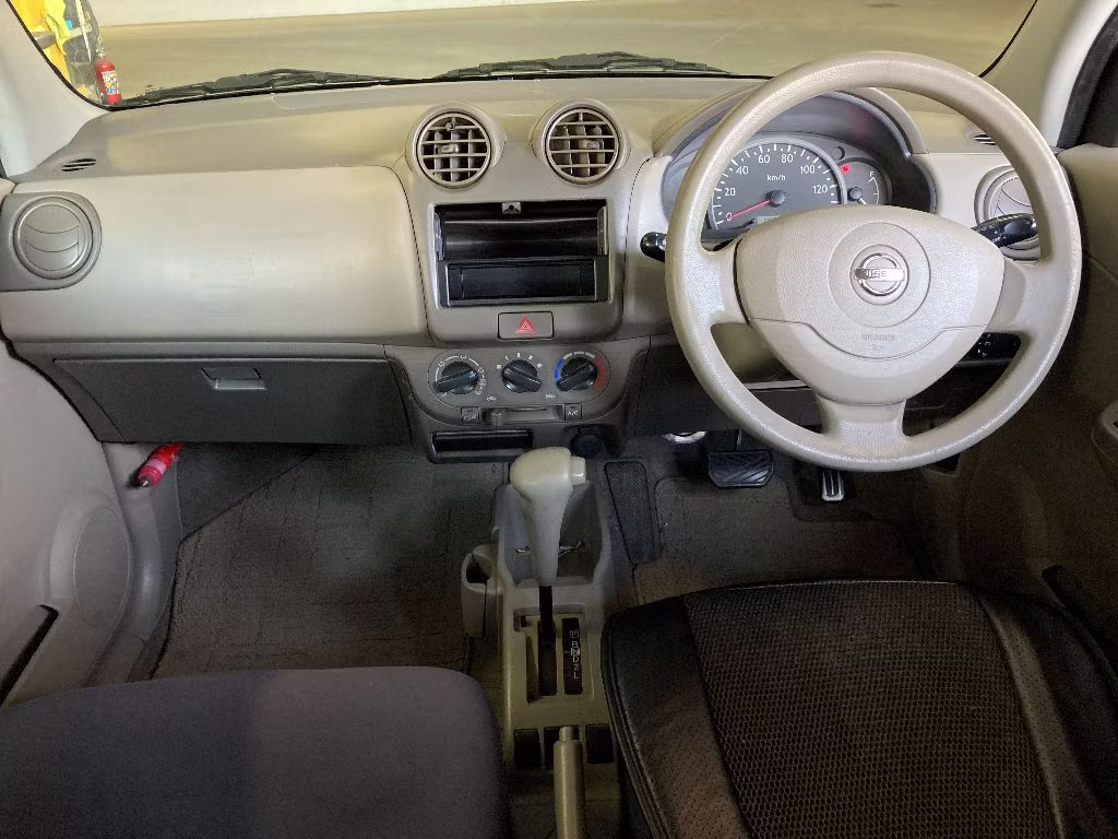 NISSAN PINO