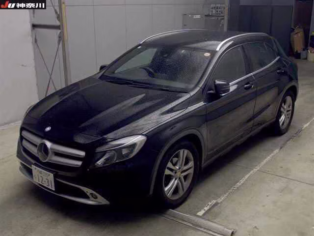 MERCEDES-BENZ GLA-CLASS