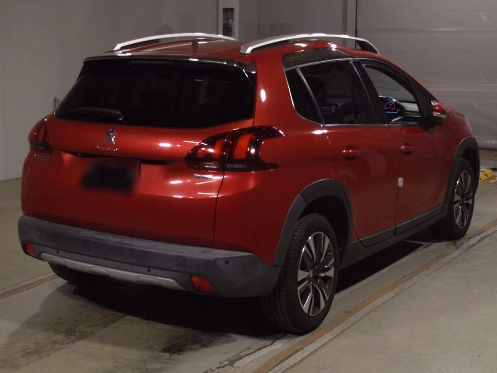 PEUGEOT 2008