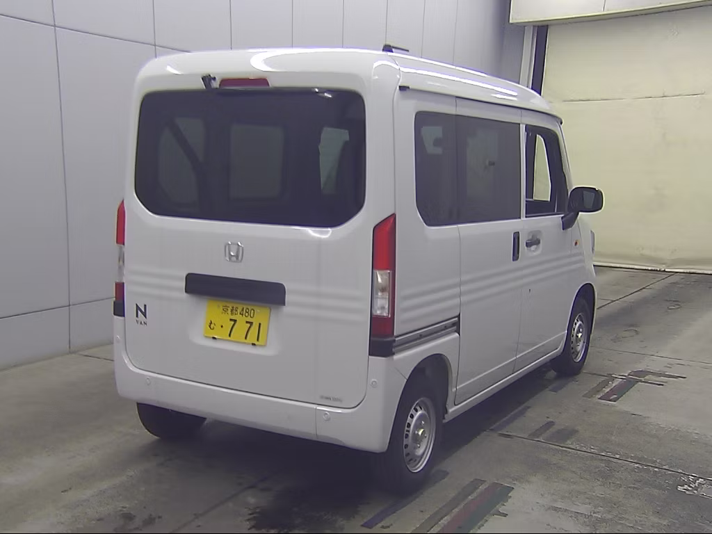 HONDA N-VAN