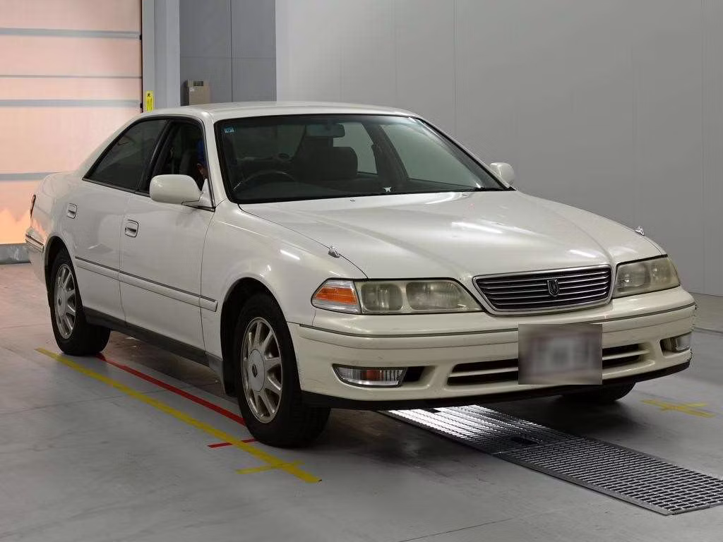 TOYOTA MARK II