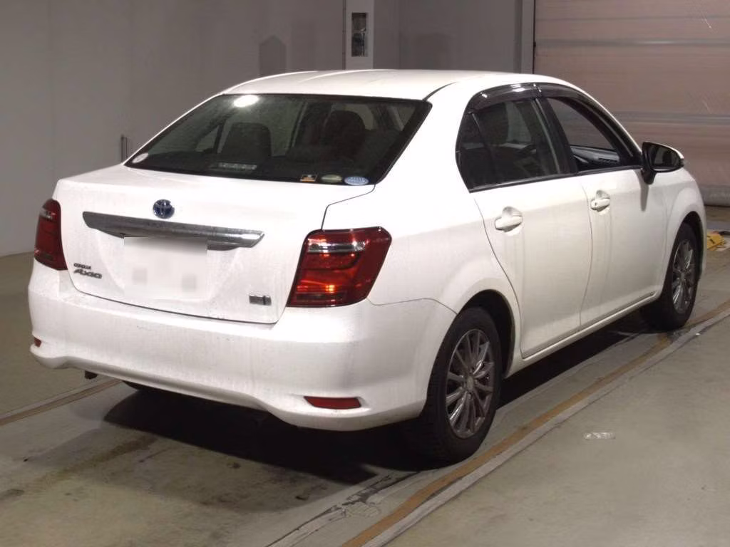 TOYOTA COROLLA AXIO