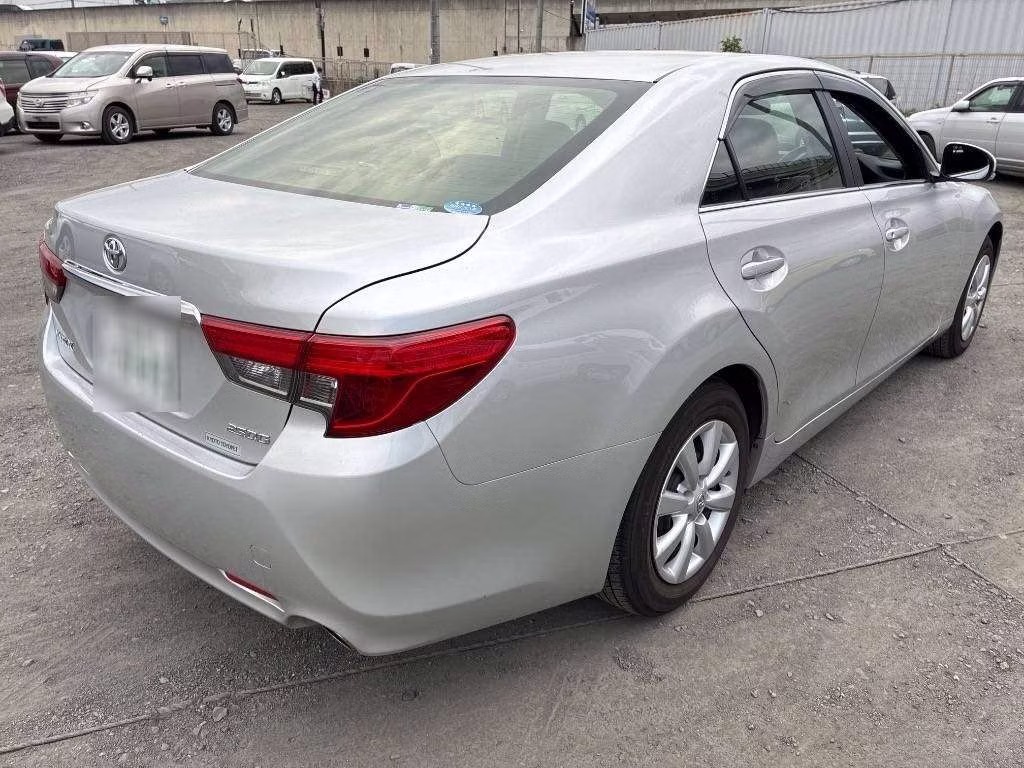 TOYOTA MARK X