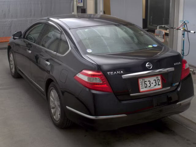 NISSAN TEANA