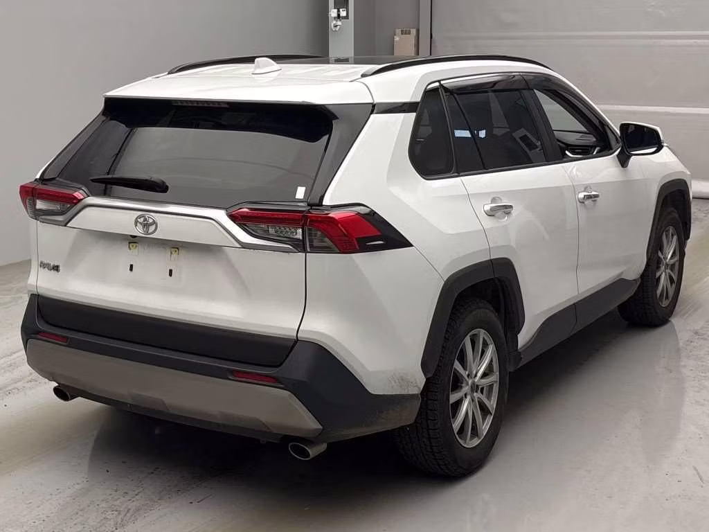 TOYOTA RAV4