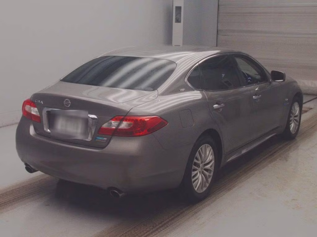 NISSAN CIMA