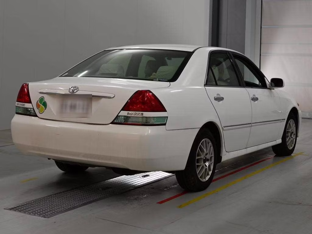 TOYOTA MARK II
