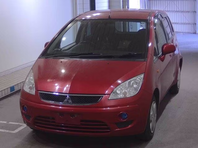 MITSUBISHI COLT