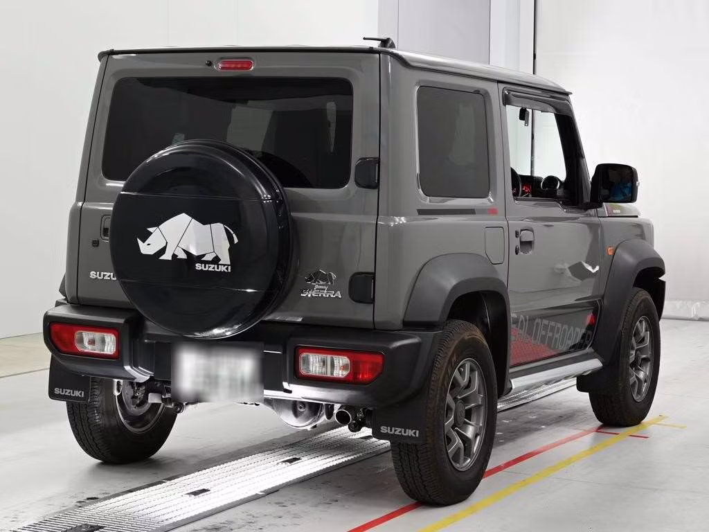 SUZUKI JIMNY SIERRA