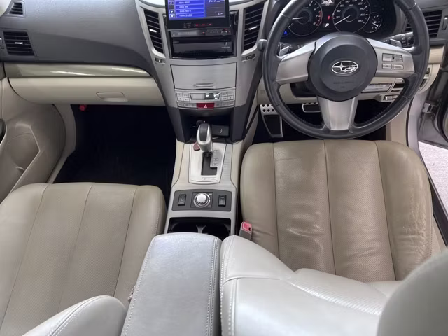 SUBARU LEGACY