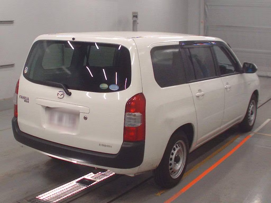 MAZDA FAMILIA