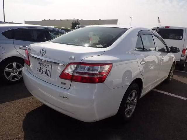 TOYOTA PREMIO