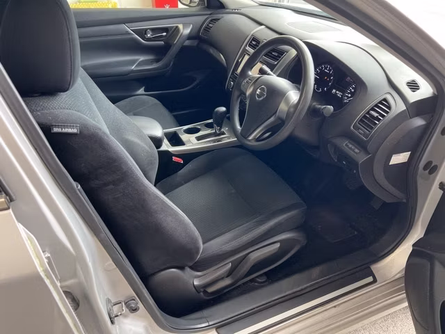 NISSAN TEANA