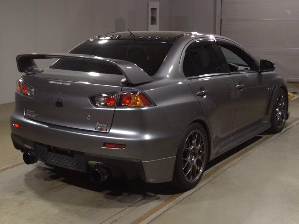 MITSUBISHI LANCER EVOLUTION