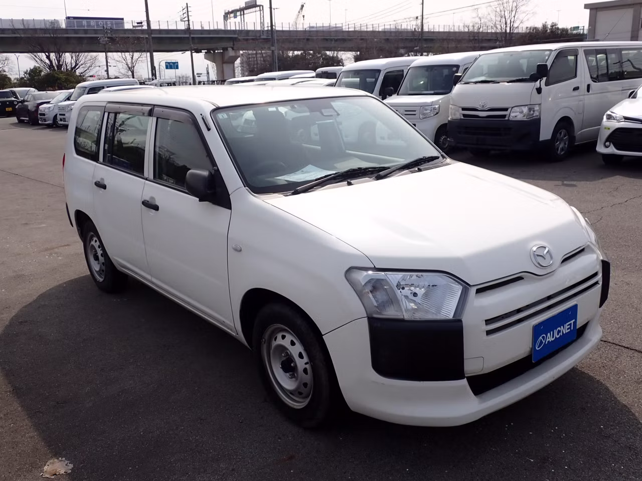 MAZDA FAMILIA