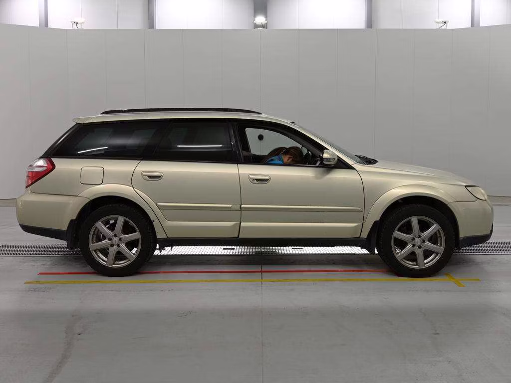 SUBARU OUTBACK
