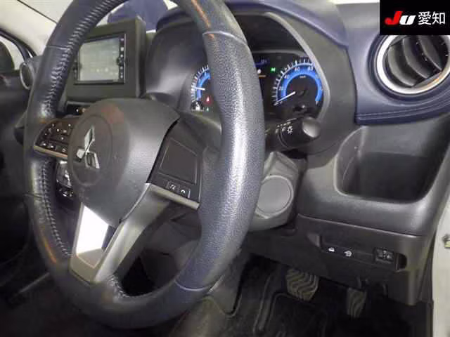 MITSUBISHI EK X