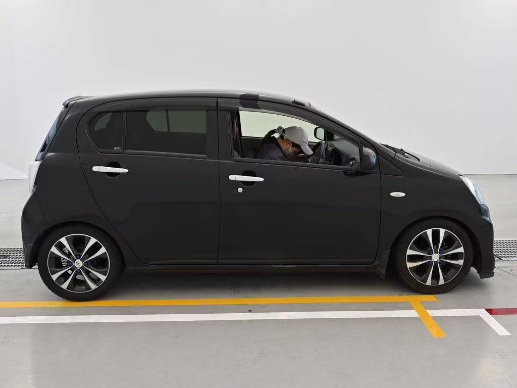SUBARU PLEO PLUS