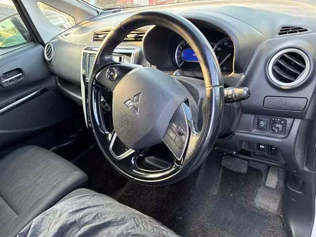 MITSUBISHI EK CUSTOM