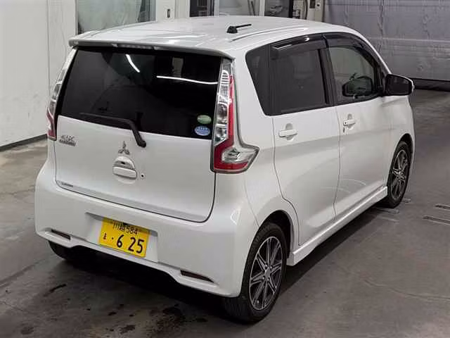 MITSUBISHI EK CUSTOM