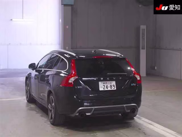 VOLVO V60