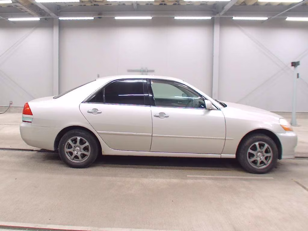 TOYOTA MARK II