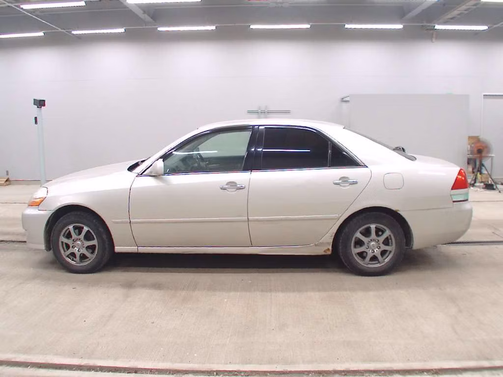 TOYOTA MARK II
