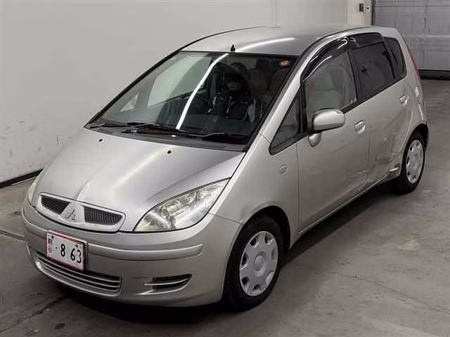 MITSUBISHI COLT