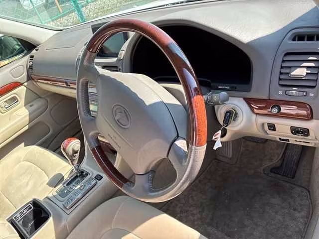TOYOTA PROGRES
