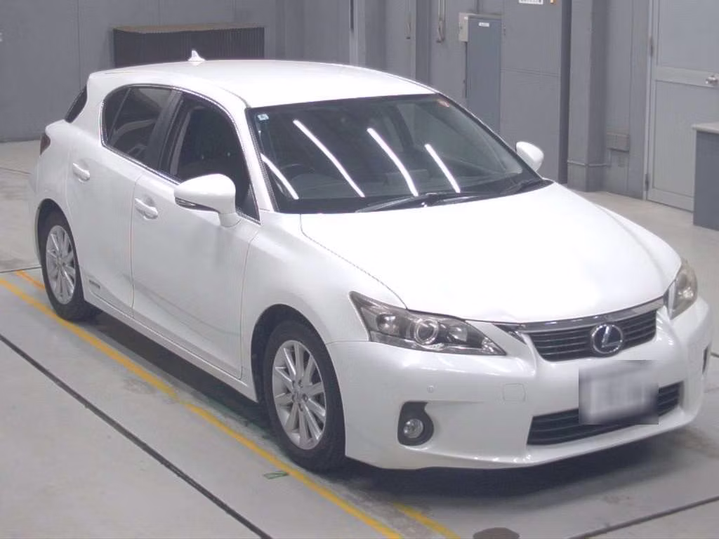 LEXUS CT200H