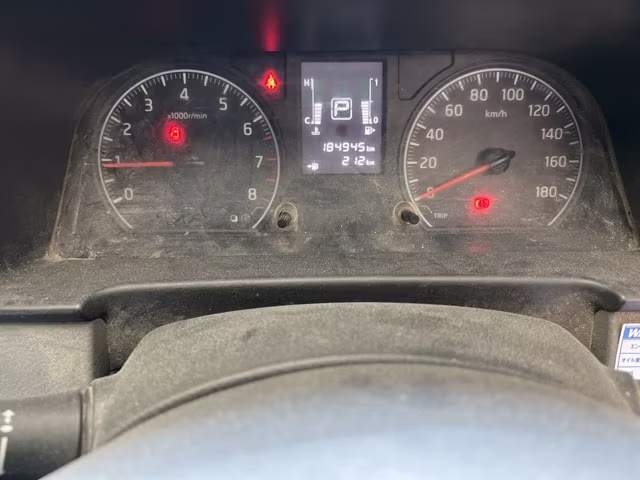 NISSAN NV350 CARAVAN