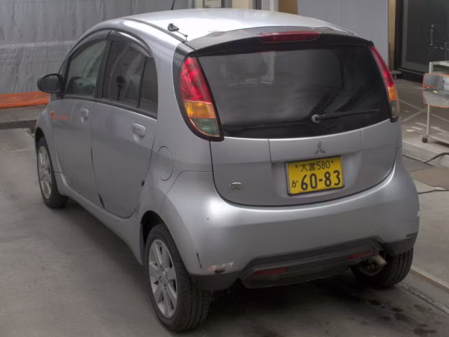 MITSUBISHI I
