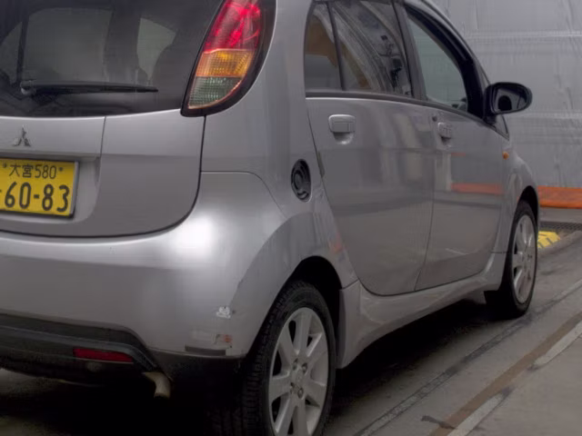 MITSUBISHI I