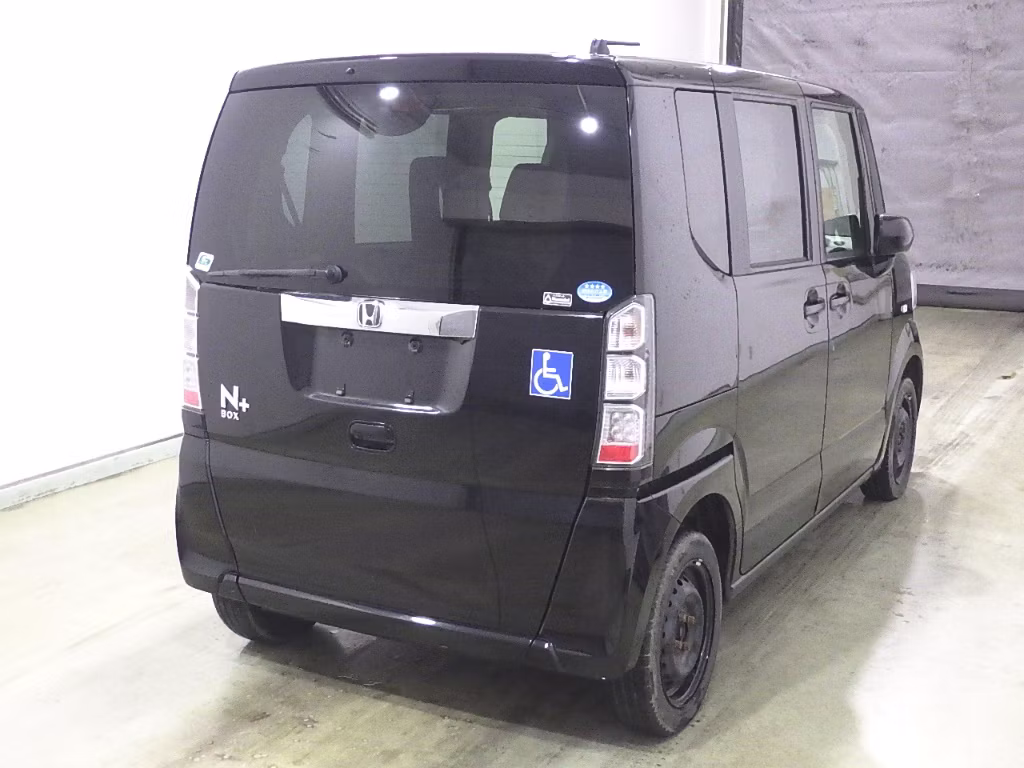 HONDA N-BOX+
