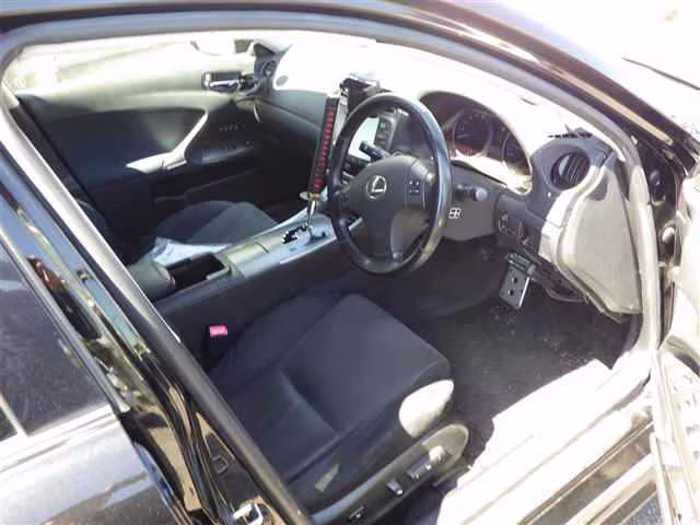 LEXUS IS250