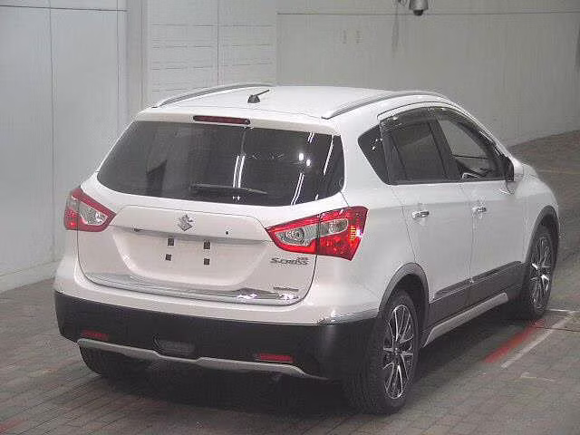 SUZUKI SX4