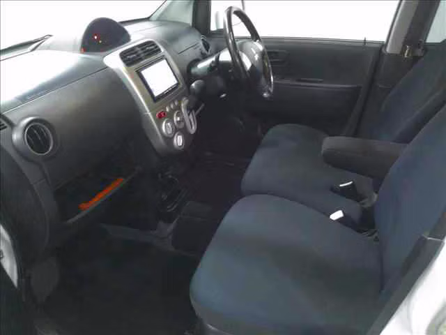 MITSUBISHI EK SPORT