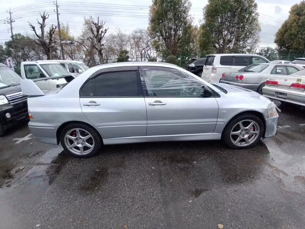 MITSUBISHI LANCER EVOLUTION