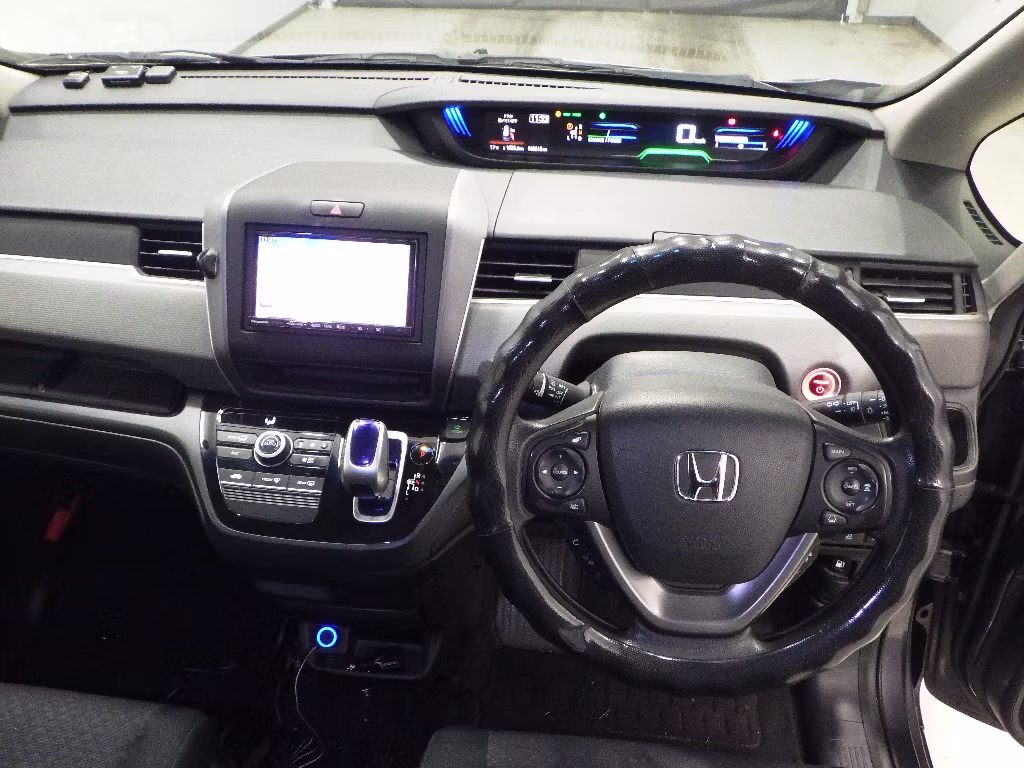 HONDA FREED+